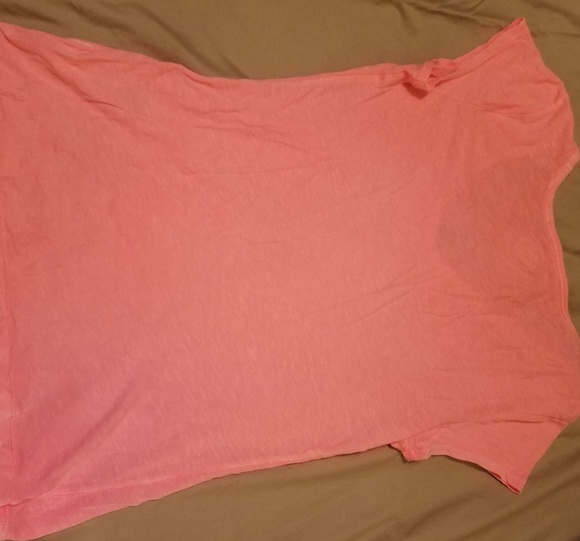 SO Perfect Tee - Picture 2 of 7